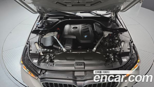 BMW 5 Series 2024, фото 6