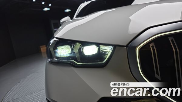 BMW 5 Series 2024, фото 8