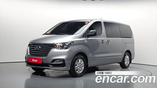 Hyundai Grand Starex 2020