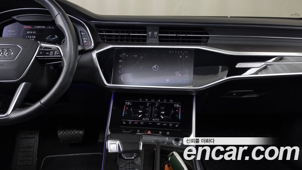 Audi A7 2021, фото 20