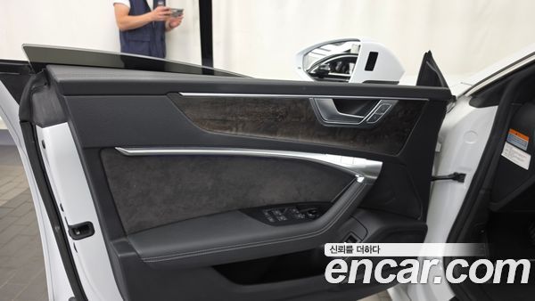 Audi A7 2021, фото 14