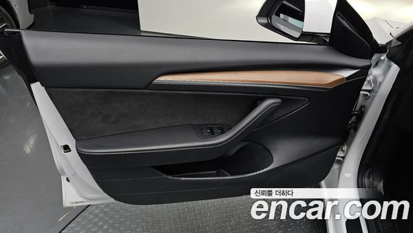 Tesla Model 3 2021, фото 13