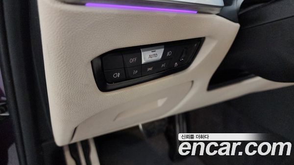 BMW 3 Series 2021, фото 30