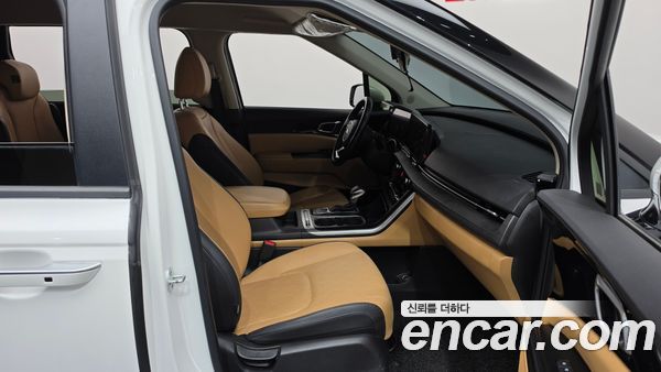 Kia Carnival 2021, фото 16