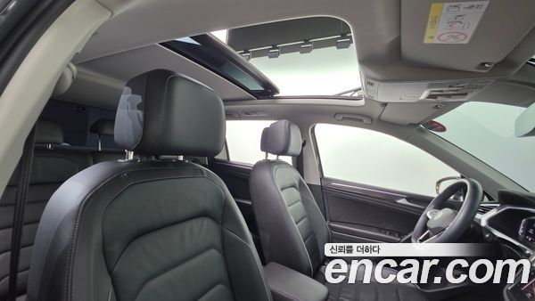 Volkswagen Tiguan 2022, фото 26