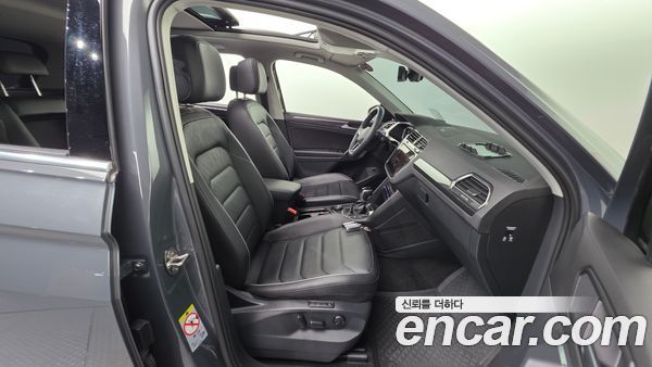 Volkswagen Tiguan 2022, фото 16