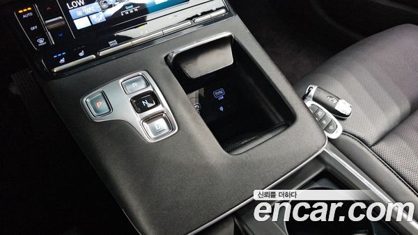 Hyundai Grandeur 2023, фото 11