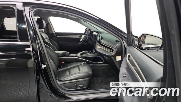 Hyundai Grandeur 2023, фото 23