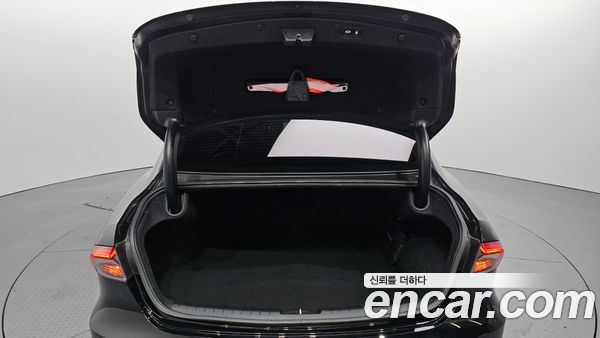 Hyundai Grandeur 2023, фото 25
