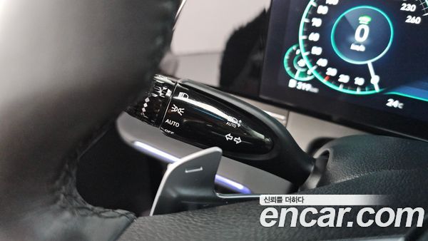 Hyundai Grandeur 2023, фото 29