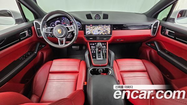 Porsche Cayenne 2020, фото 10