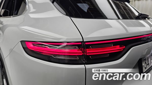 Porsche Cayenne 2020, фото 9