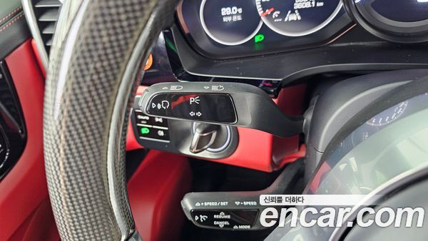 Porsche Cayenne 2020, фото 29