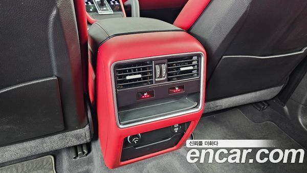 Porsche Cayenne 2020, фото 31
