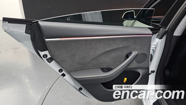 Tesla Model 3 2024, фото 14