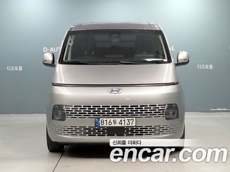 Hyundai Staria 2023, фото 2