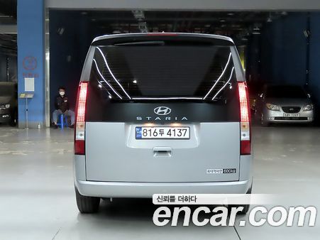 Hyundai Staria 2023, фото 3