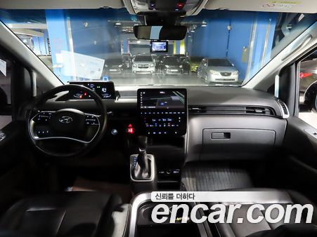 Hyundai Staria 2023, фото 5