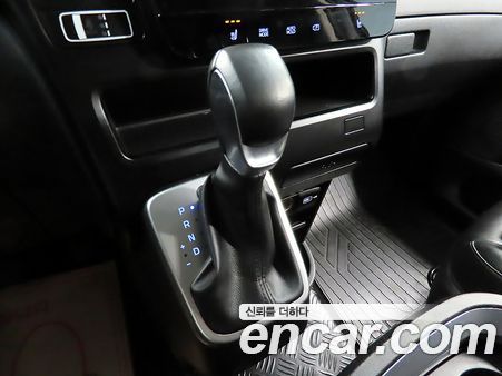 Hyundai Staria 2023, фото 13