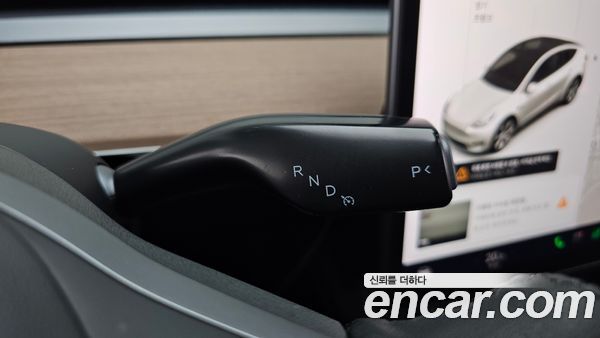 Tesla Model Y 2021, фото 11