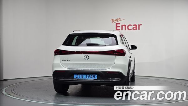 Mercedes-Benz EQA 2026, фото 4