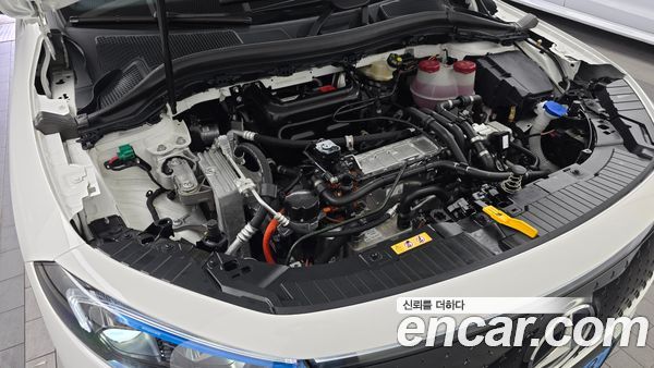 Mercedes-Benz EQA 2026, фото 6