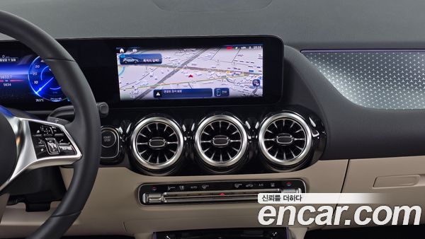 Mercedes-Benz EQA 2026, фото 20