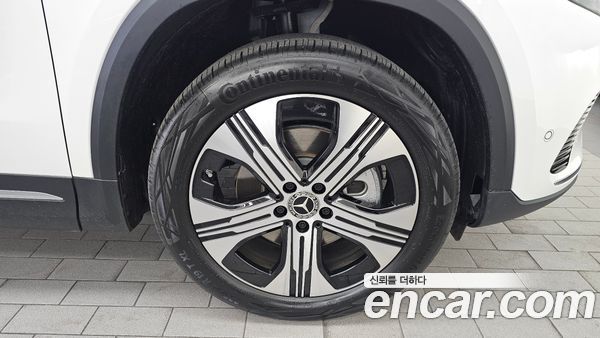 Mercedes-Benz EQA 2026, фото 7