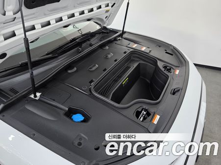 Audi A6 e-Tron 2025, фото 6