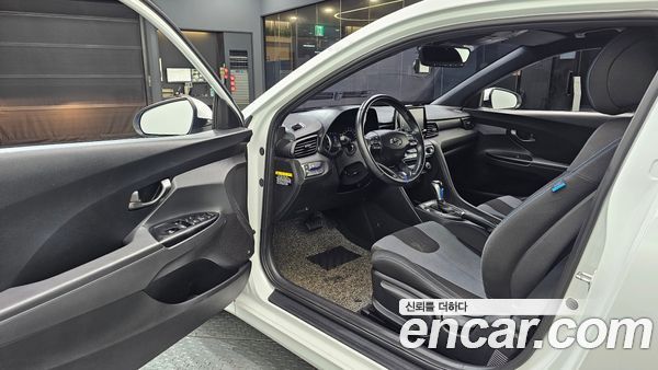 Hyundai Veloster 2020, фото 13