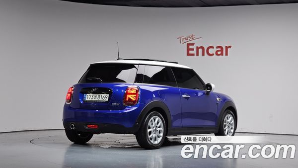 MINI 2021