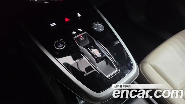 Audi Q4 e-tron 2026, фото 12