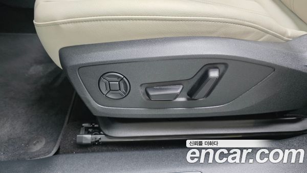 Audi Q4 e-tron 2026, фото 31