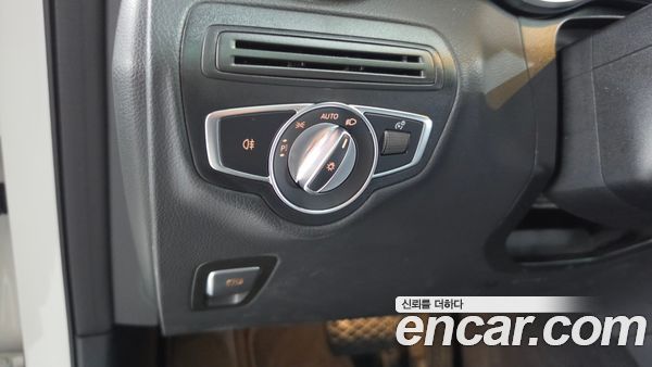 Mercedes-Benz GLC 2021, фото 30