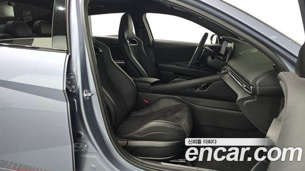 Hyundai Elantra 2025, фото 13