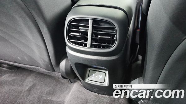 Hyundai Elantra 2025, фото 30