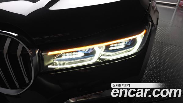 BMW 7 Series 2020, фото 7