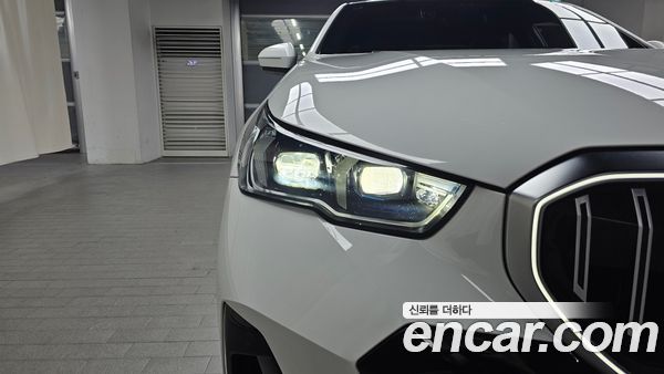 BMW 5 Series 2024, фото 7