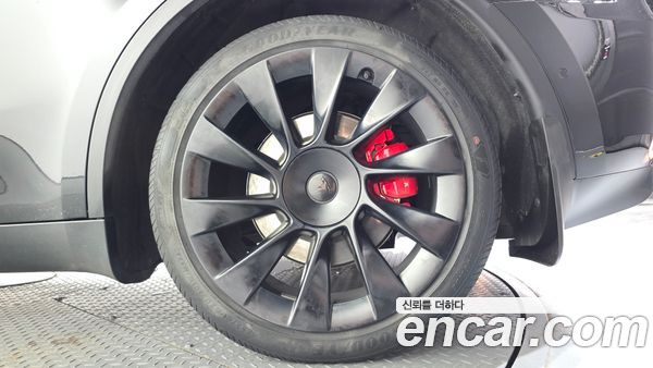 Tesla Model Y 2022, фото 7
