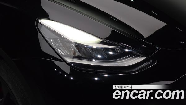 Tesla Model Y 2022, фото 8