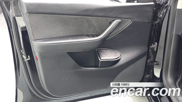 Tesla Model Y 2022, фото 14
