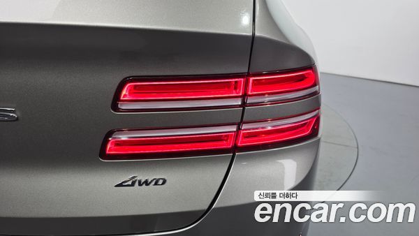 Genesis GV80 2020, фото 9