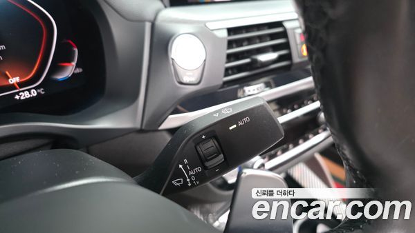 BMW X4 2021, фото 28