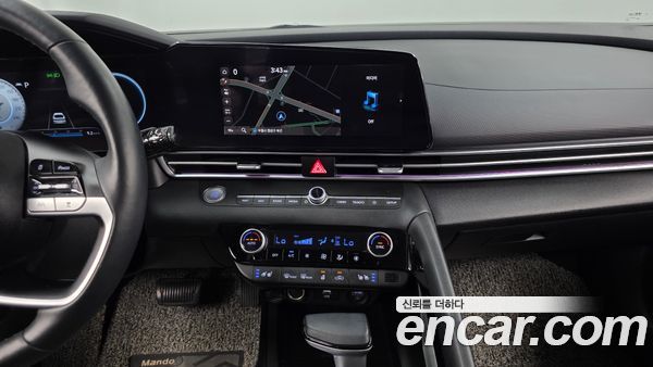 Hyundai Elantra 2023, фото 14