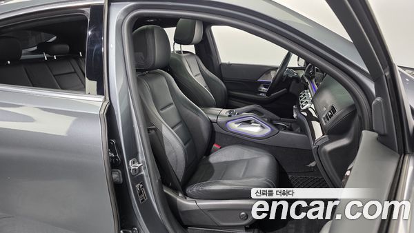 Mercedes-Benz GLE 2021, фото 16