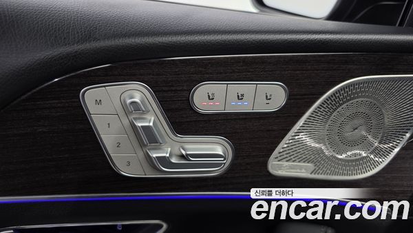 Mercedes-Benz GLE 2021, фото 31