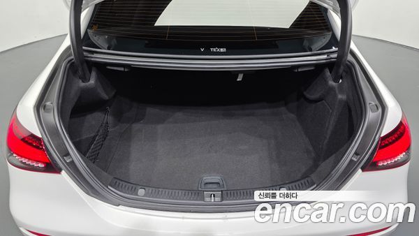 Mercedes-Benz E-Class 2021, фото 23
