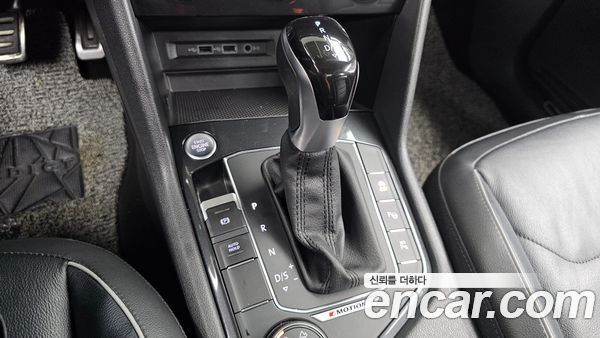 Volkswagen Tiguan 2020, фото 12