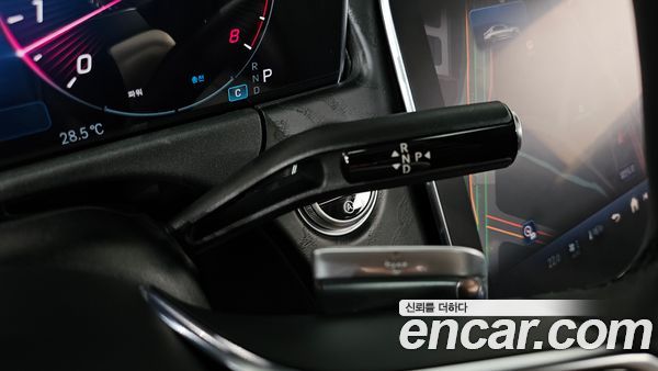 Mercedes-Benz E-Class 2024, фото 12
