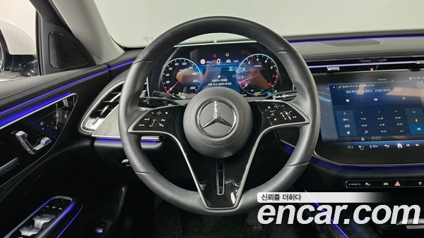 Mercedes-Benz E-Class 2024, фото 20